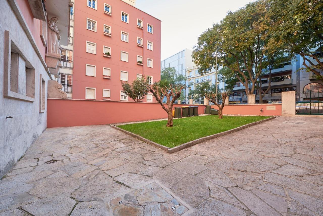 Deluxe Apt At Amazing Prime Location, By Timecooler Lisbon Luaran gambar